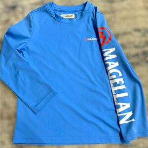 Boys long sleeve shirt.